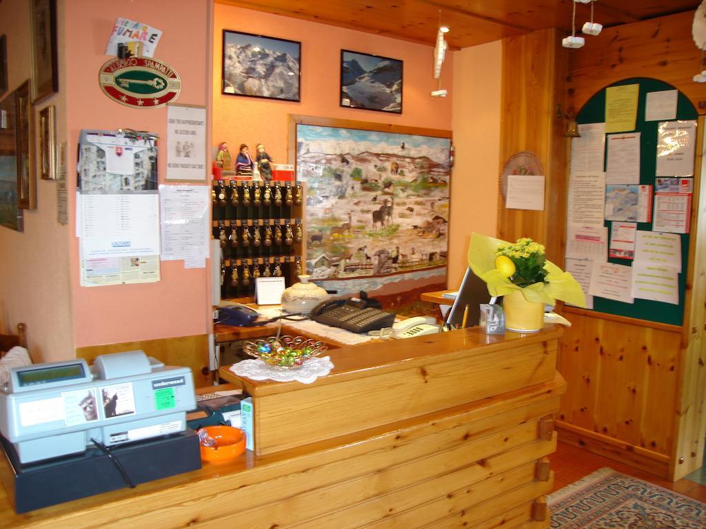 Hotel Spampatti Кастионе дела Презолана Екстериор снимка